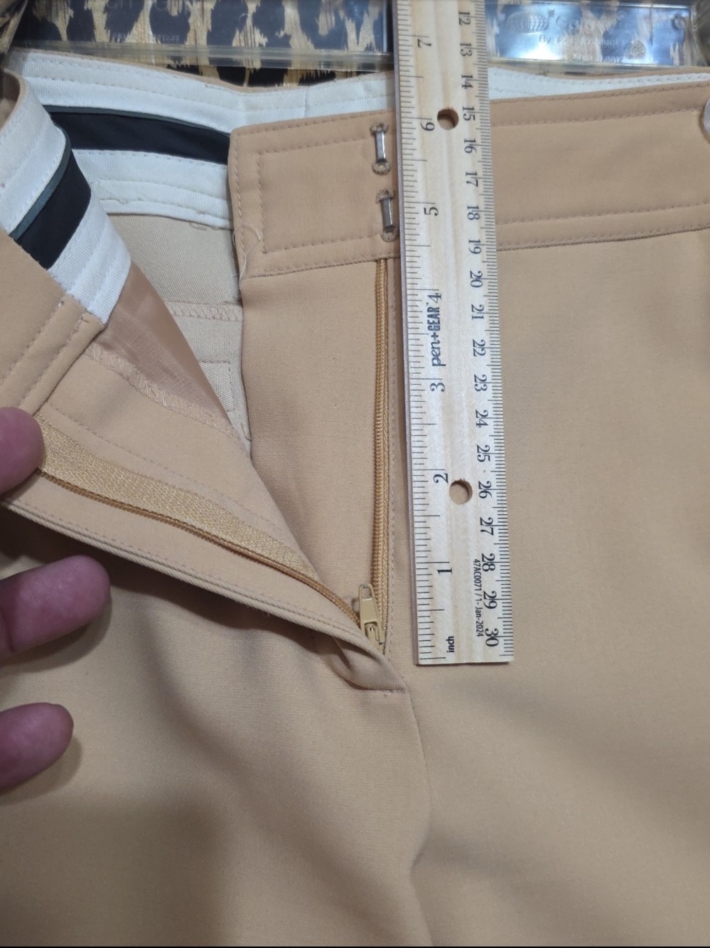 Anne Klein Cream Two-Piece Pantsuit - Picture 3 of 3